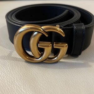 Gucci belt GG